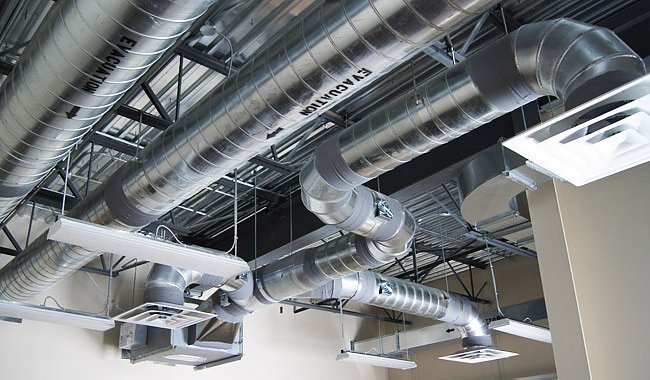 Atelier de ferblanterie de ventilation et service de ferblantier à Laval | Ventilation Laval 